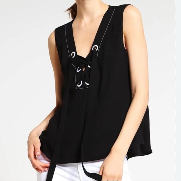 NEW BCBGMAXAZRIA Marcia Sleeveless Blouse - M - Picture 2 of 6